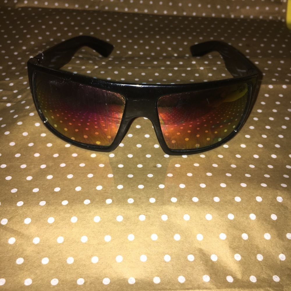Polarized sunglasses